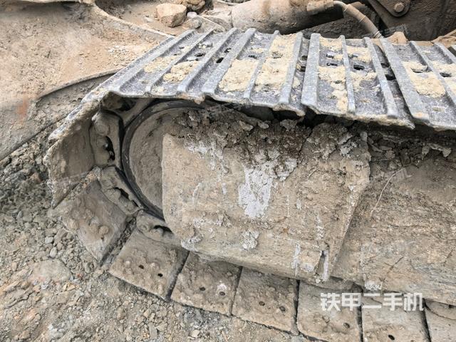 左驅(qū)動輪(行走機(jī)構(gòu)) 左驅(qū)動輪(行走機(jī)構(gòu))