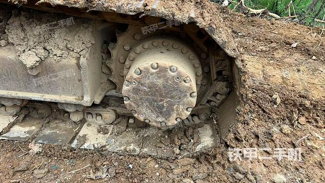 左驅(qū)動(dòng)輪（行走機(jī)構(gòu)）