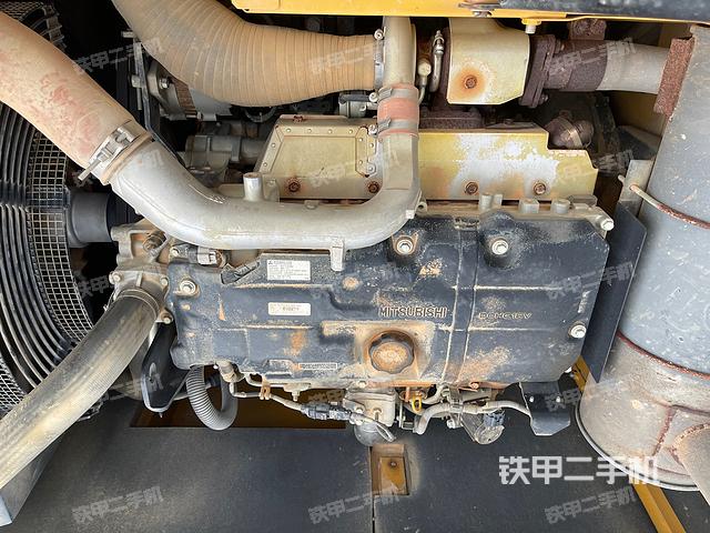 发动机整体俯视（整机外观）