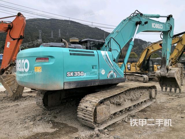 右后45(整機(jī)外觀) 右后45(整機(jī)外觀)