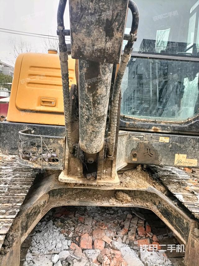 大臂根部 斜(工作和回转装置) 大臂根部 斜(工作和回转装置)