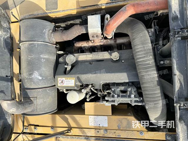 發(fā)動機整體俯視（整機外觀）