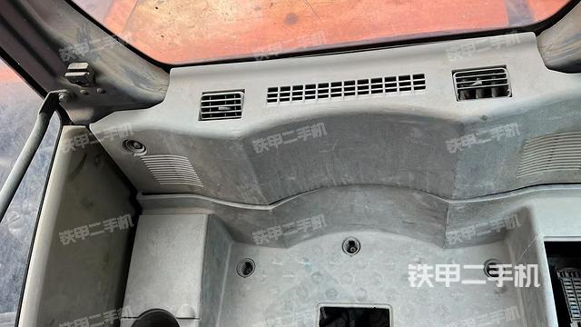 座椅后部（駕駛室部分）