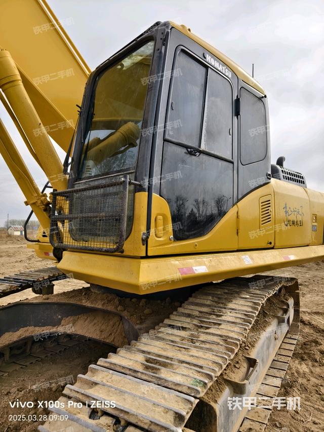 駕駛室整體（整機(jī)外觀(guān)）