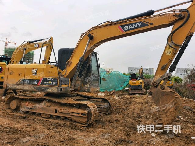 右前45(整機(jī)外觀) 右前45(整機(jī)外觀)