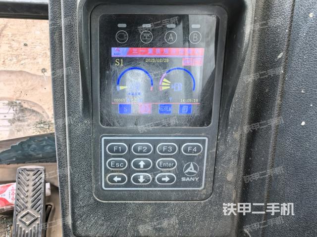 顯示屏?(駕駛室部分) 顯示屏?(駕駛室部分)