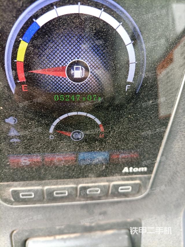 小时表(驾驶室部分) 小时表(驾驶室部分)