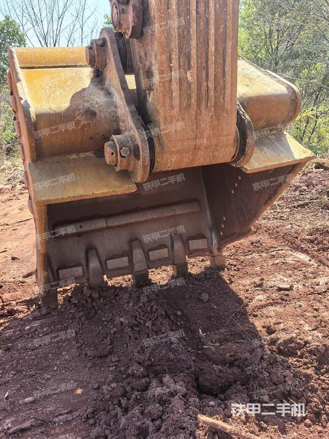 小臂整體左后（工作和回轉(zhuǎn)裝置）