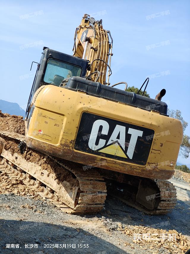 驾驶室顶部（整机外观）