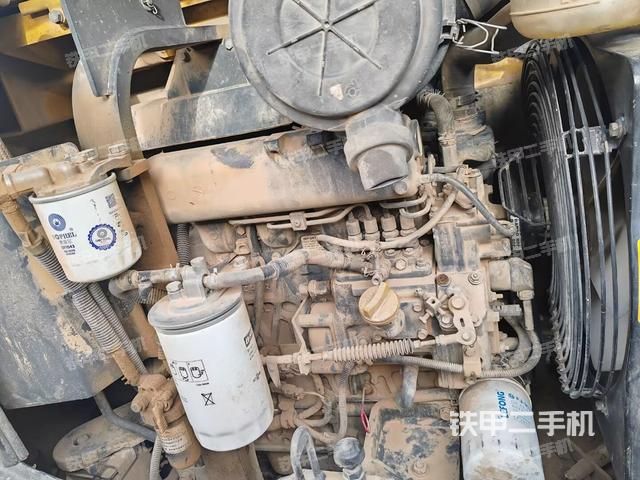 發(fā)動機整體俯視（整機外觀）