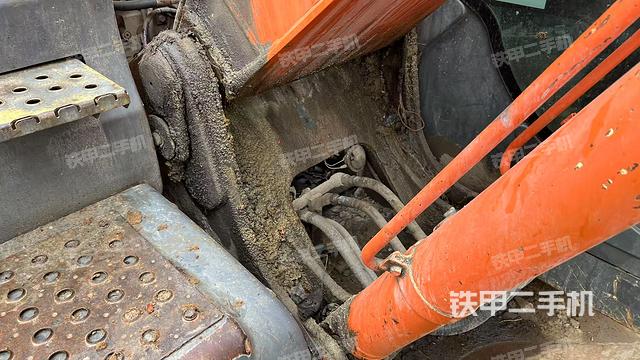 大臂根部?斜視（工作和回轉(zhuǎn)裝置）