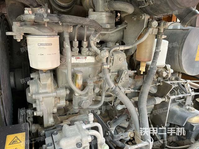 發(fā)動(dòng)機(jī)整體俯視(整機(jī)外觀) 發(fā)動(dòng)機(jī)整體俯視(整機(jī)外觀)