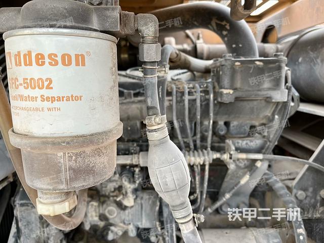 發(fā)動(dòng)機(jī)整體俯視(整機(jī)外觀) 發(fā)動(dòng)機(jī)整體俯視(整機(jī)外觀)