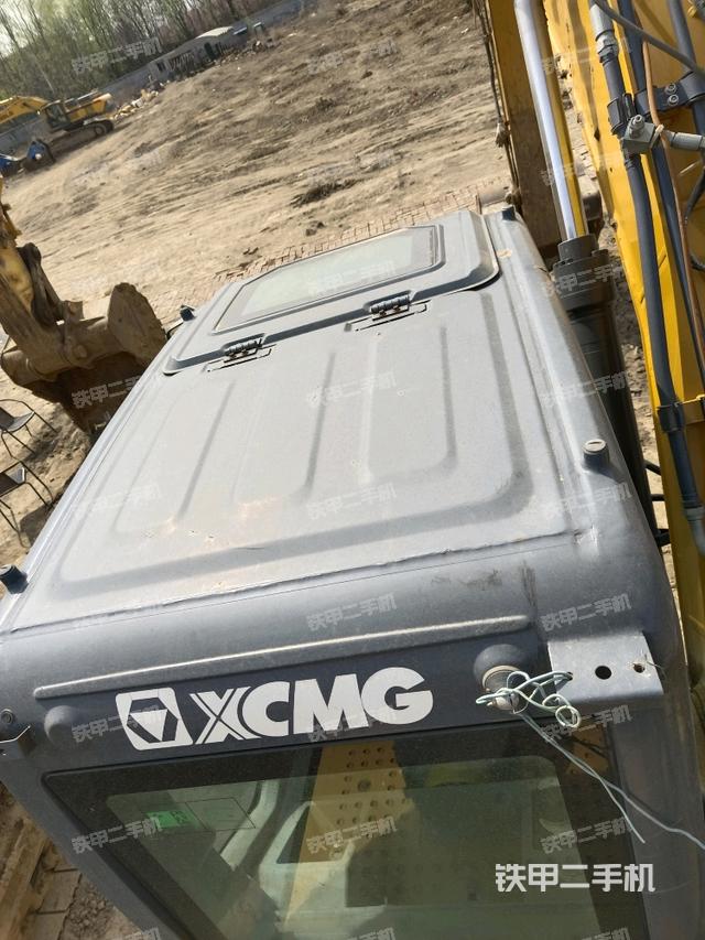 駕駛室頂部（整機(jī)外觀）