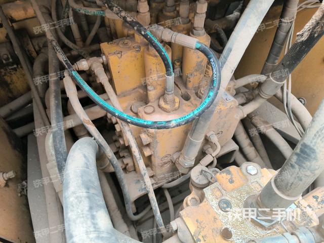 分配閥（上車部件）