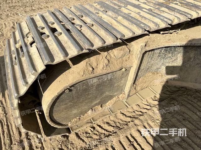 單側履帶整體（整機外觀）