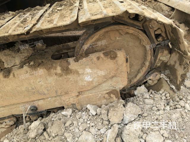 左導(dǎo)向輪（行走機(jī)構(gòu)）