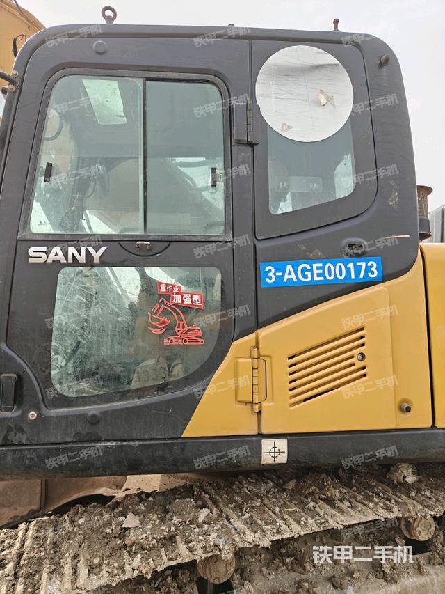 駕駛室正側(cè)（駕駛室部分）