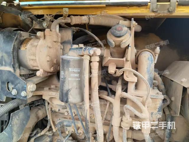 發(fā)動(dòng)機(jī)整體俯視（整機(jī)外觀）