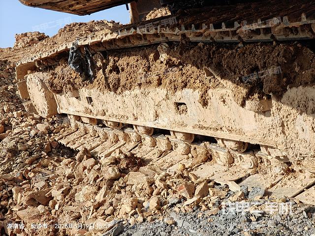 单侧履带整体（整机外观）