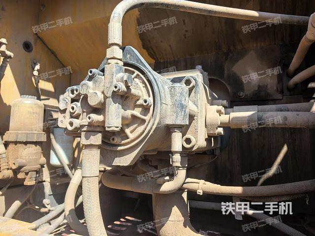 液壓泵室（大件艙室）