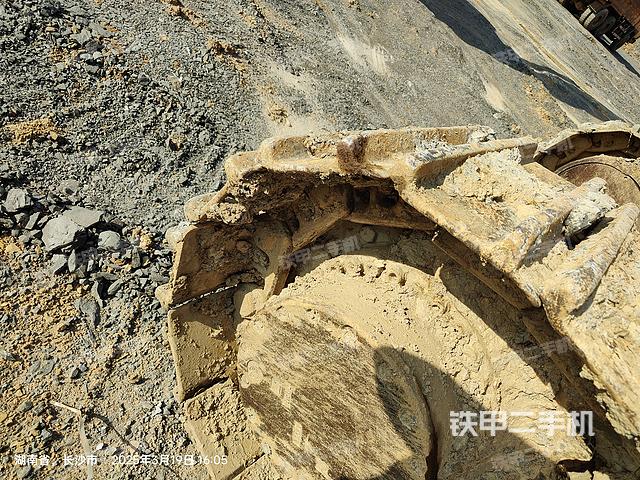 单侧履带整体（整机外观）