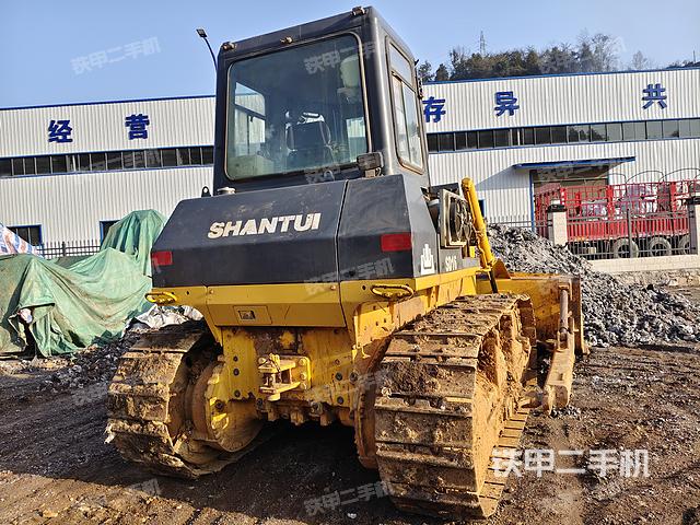 整机右后45°（设备外观及核心部件）