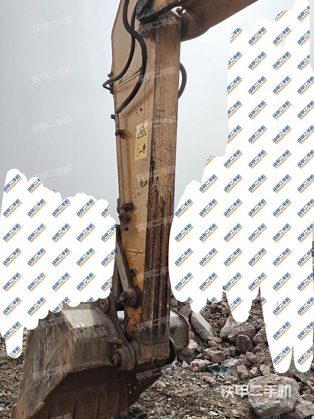 小臂整體左后（工作和回轉(zhuǎn)裝置）