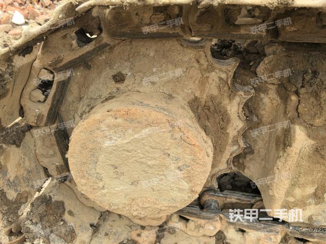 左側(cè)行走馬達(dá)蓋板（行走機(jī)構(gòu)）