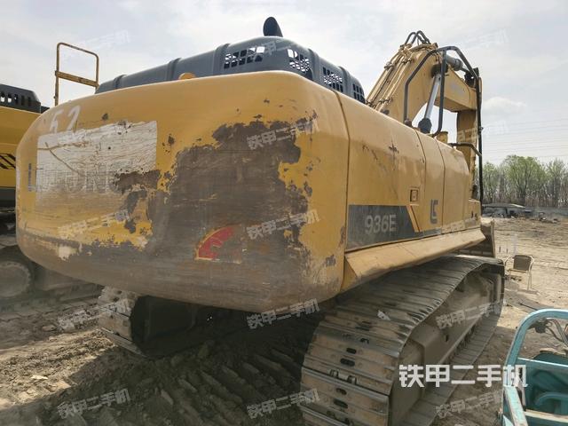 整機(jī)右后45°(整機(jī)外觀(guān)) 整機(jī)右后45°(整機(jī)外觀(guān))