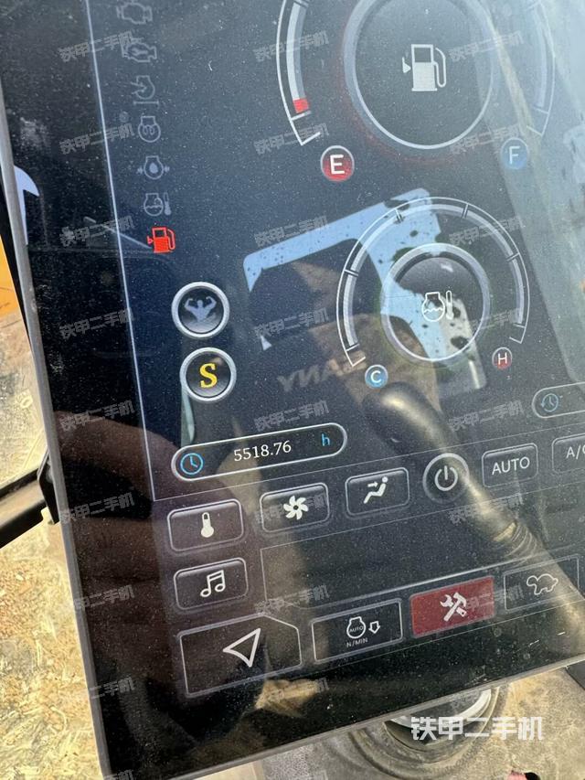 顯示屏?（駕駛室部分）