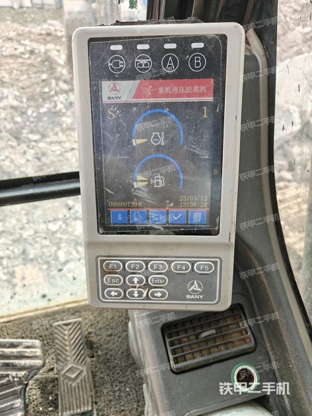 顯示屏?（駕駛室部分）