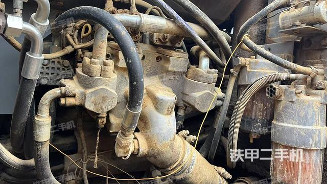 液壓泵室（大件艙室）