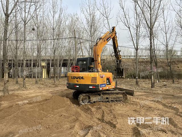 整機(jī)右后45°(整機(jī)外觀) 整機(jī)右后45°(整機(jī)外觀)