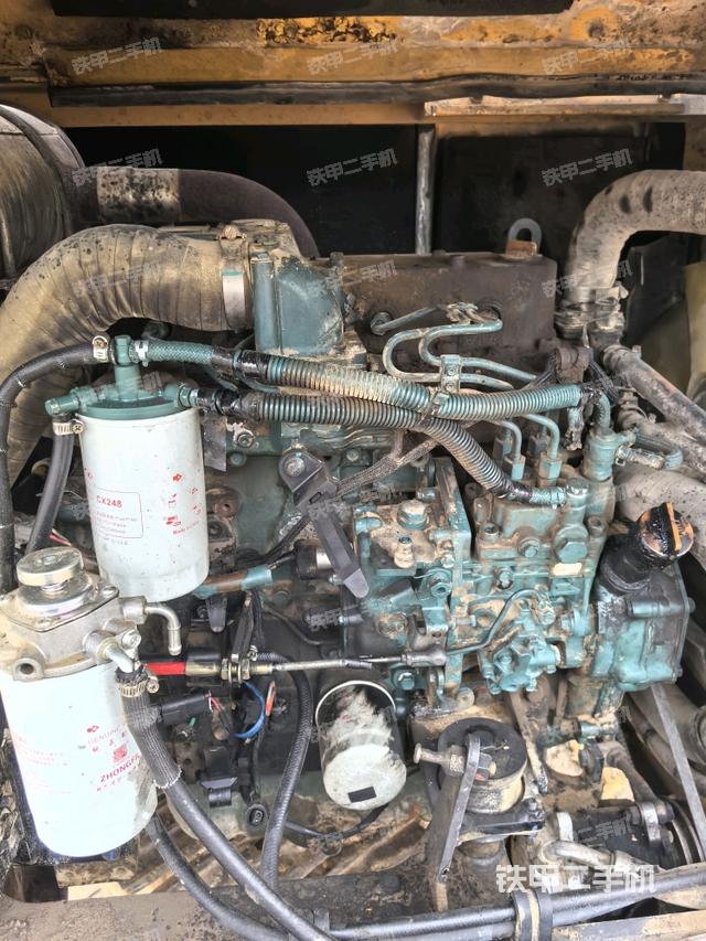 發(fā)動機(jī)室（上車部件）