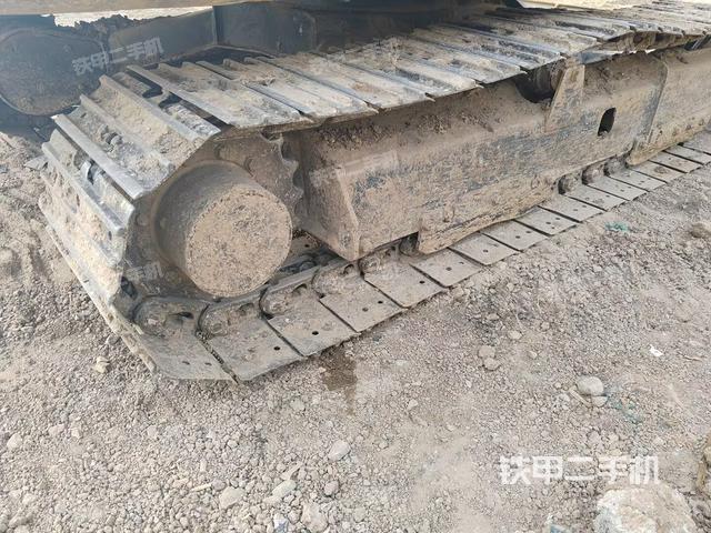 單側履帶整體（整機外觀）