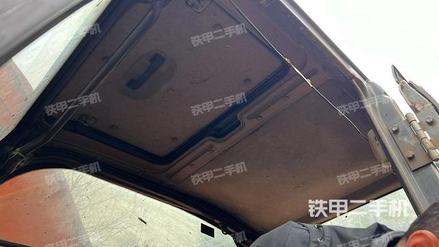 頂棚整體（駕駛室部分）