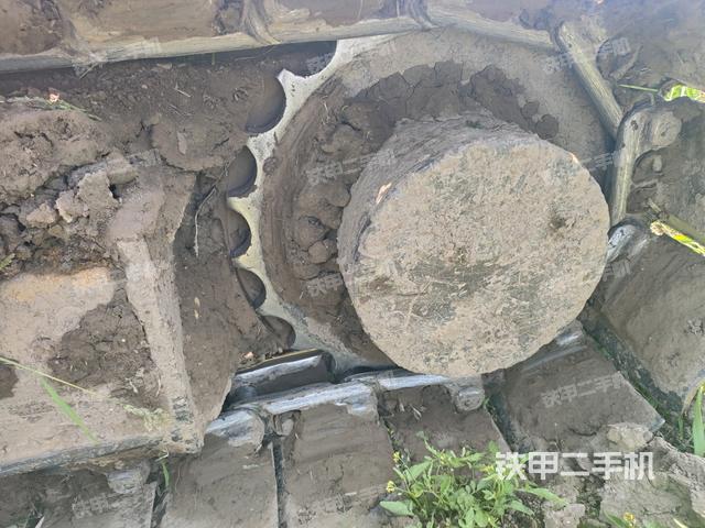 左驅(qū)動(dòng)輪(行走機(jī)構(gòu)) 左驅(qū)動(dòng)輪(行走機(jī)構(gòu))