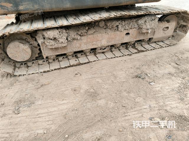 左側(cè)履帶整體?（行走機構(gòu)）