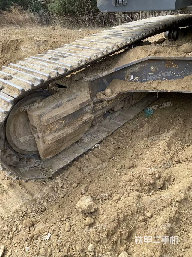 單側(cè)履帶整體（整機外觀）