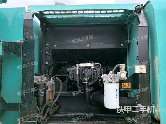 液壓泵室(大件艙室) 液壓泵室(大件艙室)