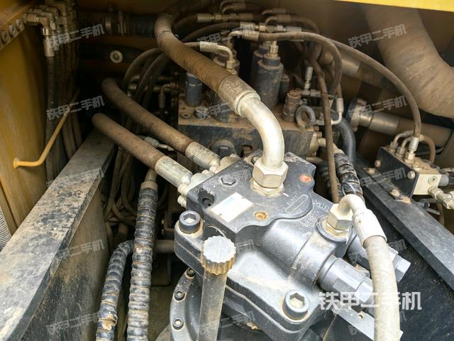 分配閥（上車部件）