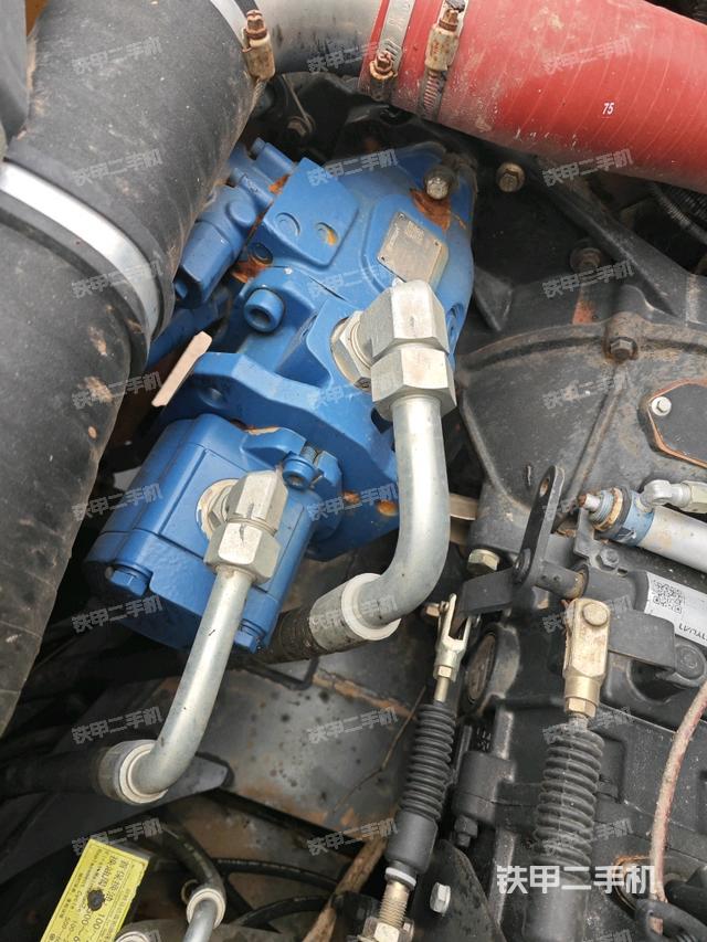 液壓泵室(大件艙室) 液壓泵室(大件艙室)