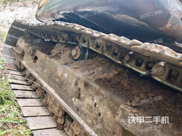 左導(dǎo)向輪（行走機(jī)構(gòu)）