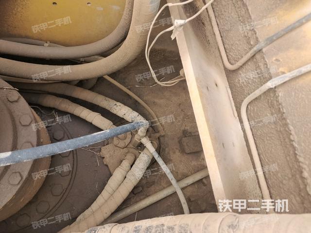 回轉(zhuǎn)馬達(dá)（上車部件）