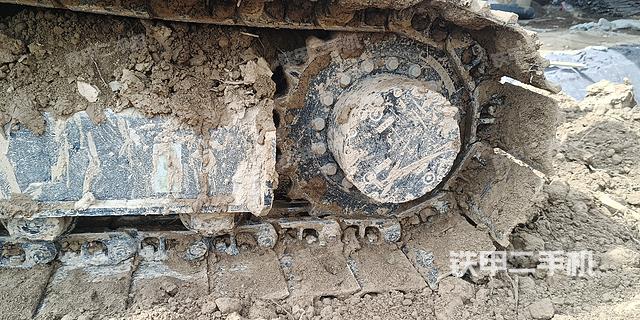 单侧履带整体（整机外观）