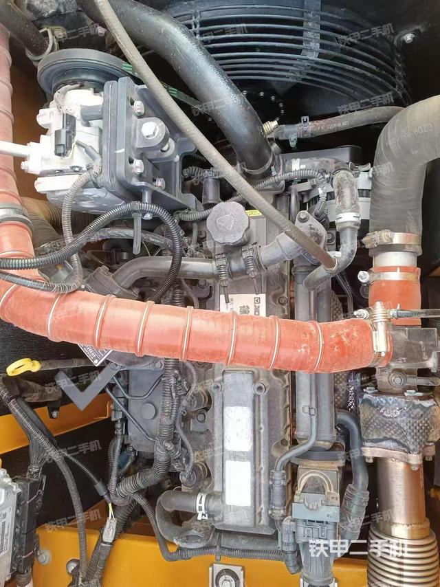 发动机整体俯视（整机外观）