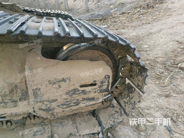 左側(cè)行走馬達(dá)蓋板(行走機(jī)構(gòu)) 左側(cè)行走馬達(dá)蓋板(行走機(jī)構(gòu))