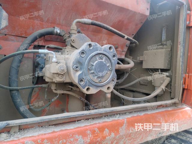 液压泵室（大件舱室）