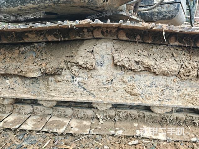 左側行走馬達蓋板（行走機構）